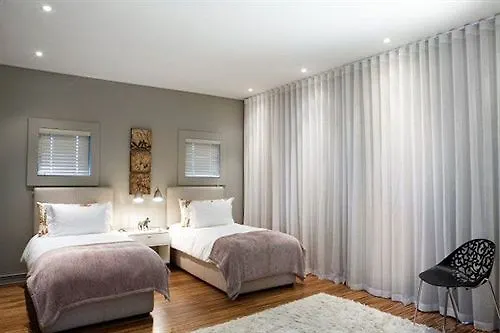 Manhattan Suites Apartments Cape Town