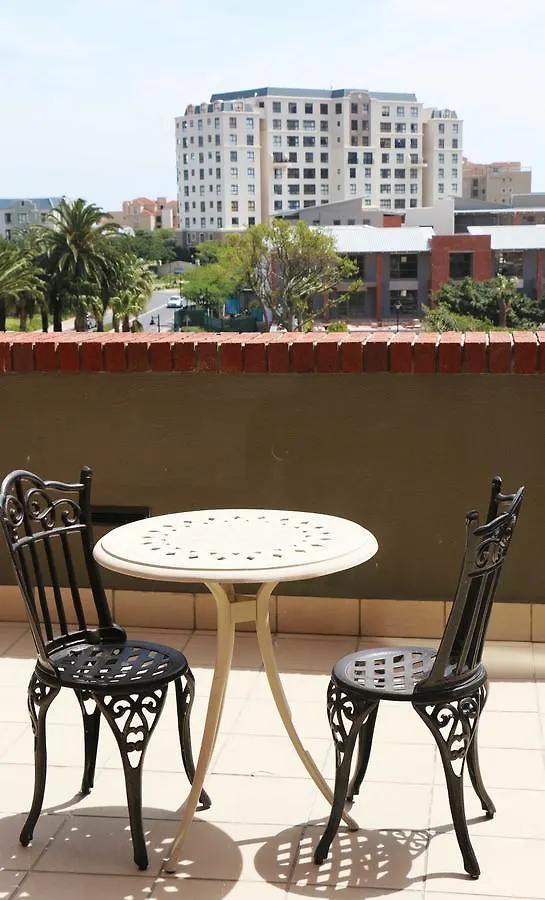 Manhattan Suites Apartments Cape Town 4*,